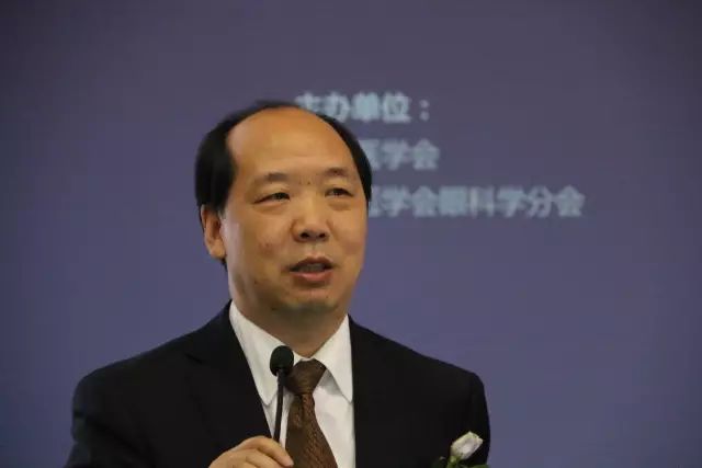 首页 - 澳门(金沙)官网网站首页集团业务副总院长郭海科教授介绍《中国白内障眼科医师明日之星计划》.jpg 首页 - 澳门(金沙)官网网站首页集团业务副总院长郭海科教授介绍《中国白内障眼科医师明日之星计划》.jpg