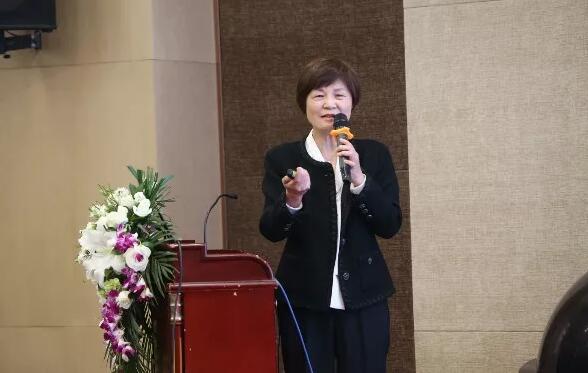 4月19日首页 - 澳门(金沙)官网网站首页眼屈光学组会议暨青岛首页 - 澳门(金沙)官网网站首页第四届高峰论坛圆满召开11.jpg