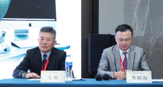 燃！2021开年眼科界首场饕餮盛会，首页 - 澳门(金沙)官网网站首页屈光团队“秀”出学术新风采2.png